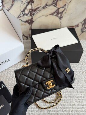 ULTIMATE LUXURY Limited CC Black Caviar Mini Top Handle GHW